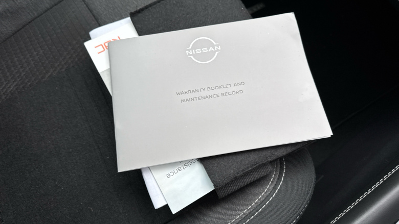 Nissan Qashqai 1.3 DiG-T MH N-Connecta 5dr Petrol Hatchback